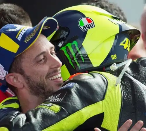 Valentino Rossi: Andrea Dovizioso manda un messaggio agli spagnoli