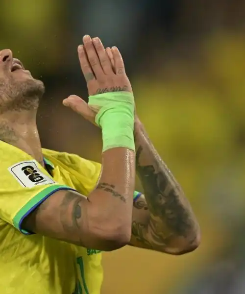Brasile, il medico non dà una chance a Neymar