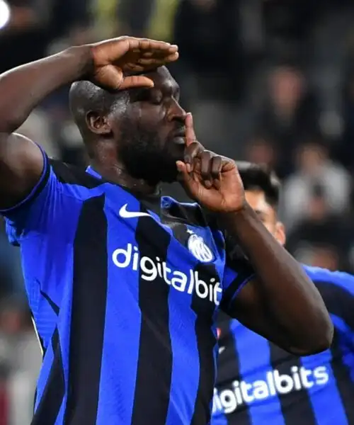 Durissimo attacco a Lukaku: “Mancate educazione e rispetto”. Foto