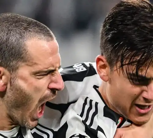 Leonardo Bonucci deve una cena a Paulo Dybala