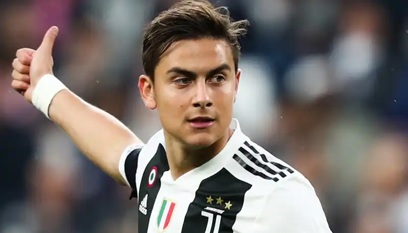 Dybala, due mosse spiazzano la Juventus