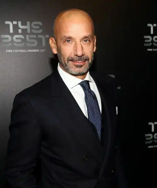 Gianluca Vialli è morto, il mondo del calcio unito nel dolore