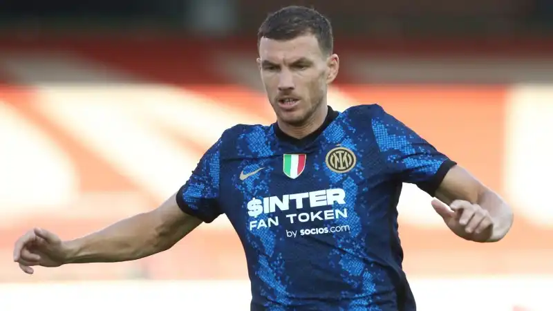 Inter, positivi Edin Dzeko e altri due calciatori