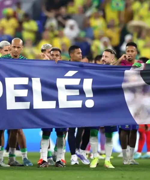 Da Beckham a Stallone, tutto il mondo ai piedi di Pelé