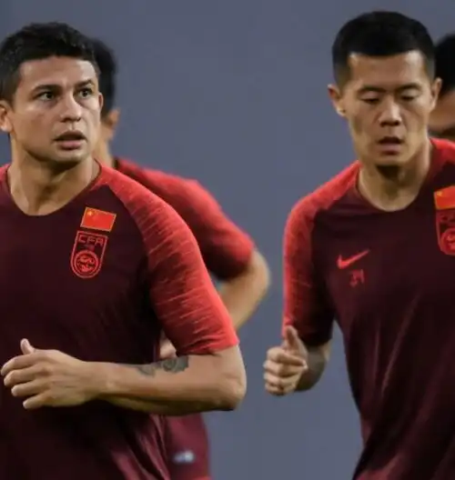 Con Ai Kesen la Cina passeggia alle Maldive