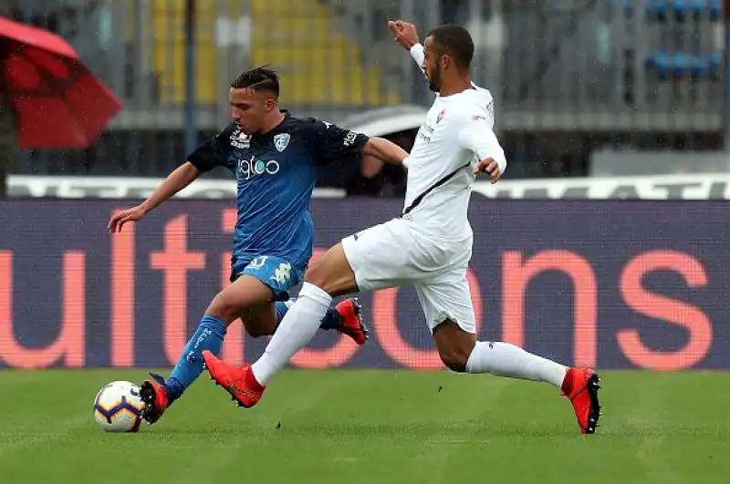 L'Empoli batte la Fiorentina al Castellani nell'anticipo delle 12.30 della 35esima giornata di serie A e torna a sperare nella salvezza.
