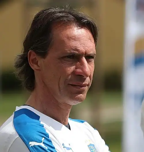 Enrico Chiesa furioso valuta la querela