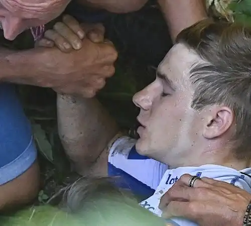 Evenepoel: “Ho rischiato la sedia a rotelle”