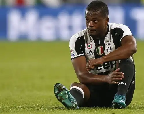 Juve, Evra critica i tifosi