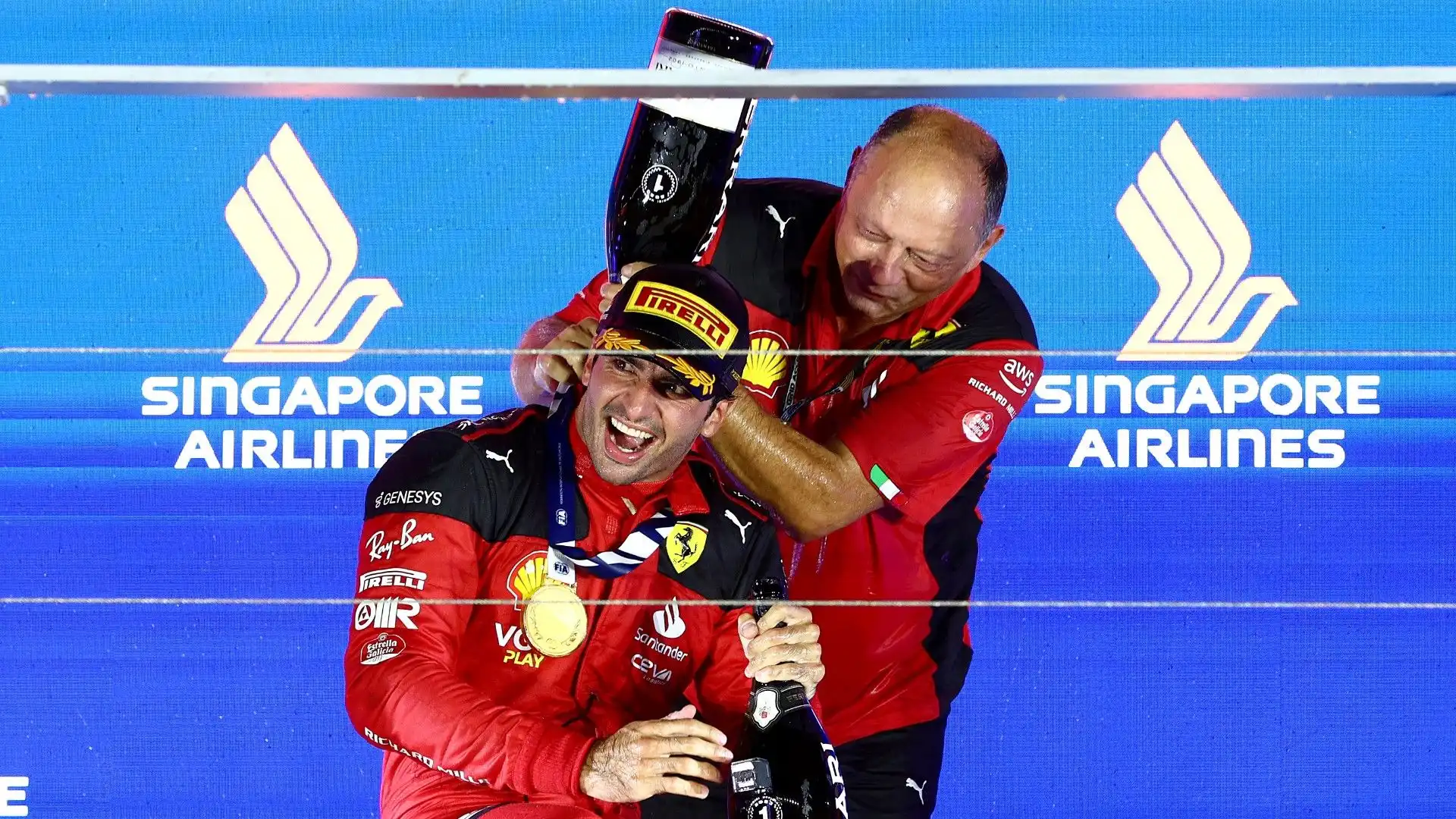 F1: Sainz mostruoso, le foto della festa Ferrari
