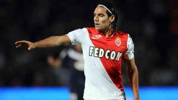 Falcao non supera le visite, salta tutto