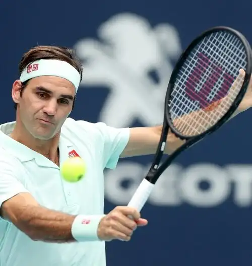 Federer da “dieci” ad Halle