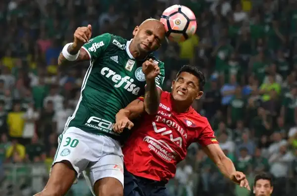 Il Palmeiras manda a casa Felipe Melo