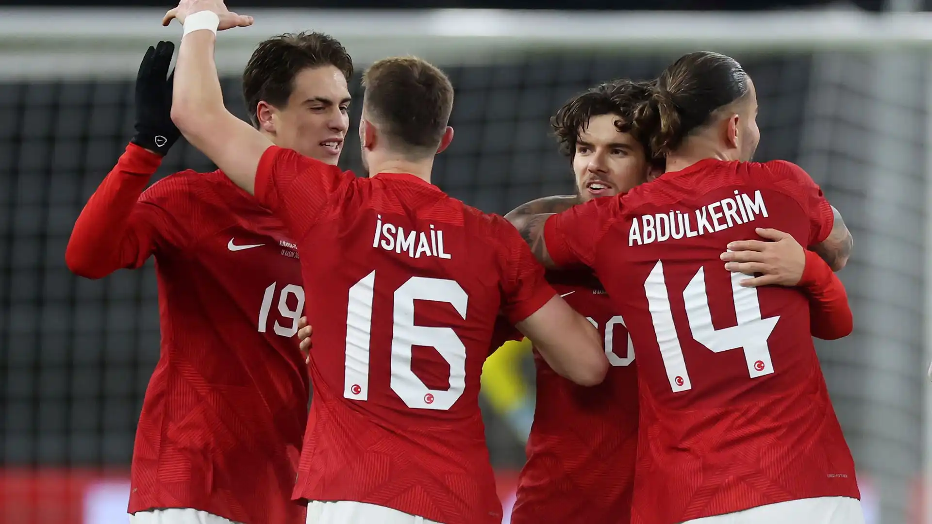 Rinforzo dalla Turchia per il Bayern Monaco: foto
