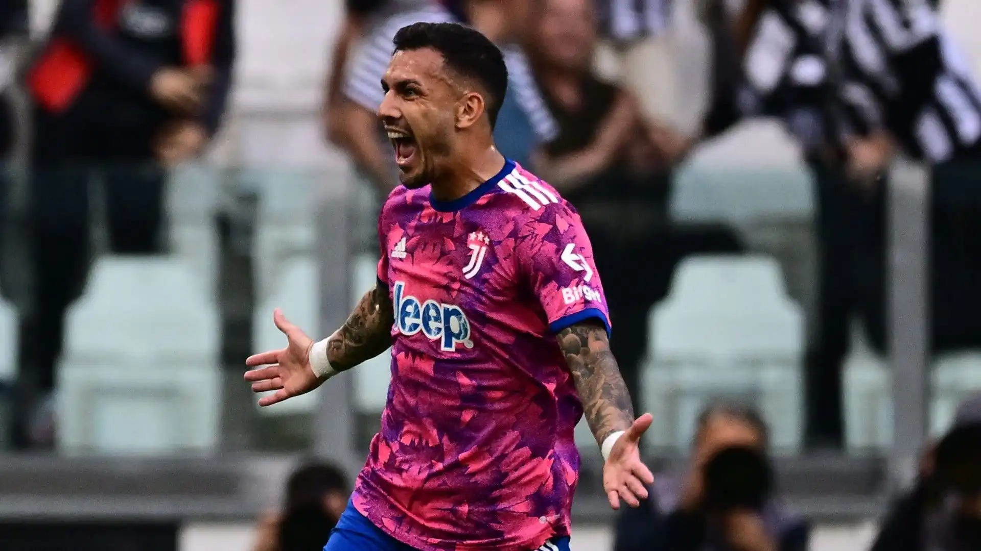 Leandro Paredes ha fatto gol su calcio di punizione
