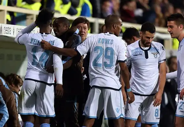 La Lazio passa al Franchi e aggancia l'ottavo posto con i gol di Keita Balde, Milinkovic Savic e Felipe Anderson. Stop per la Viola, che adesso è nel mirino di Napoli e Juve.