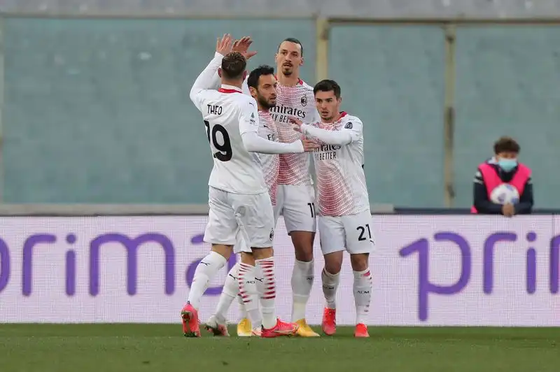 I rossoneri si sono imposti con le reti di Ibra, Diaz e Calhanoglu