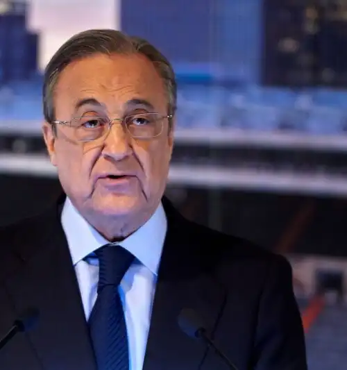 Florentino Perez: “Inaccettabili gli insulti ad Agnelli, salveremo il calcio”