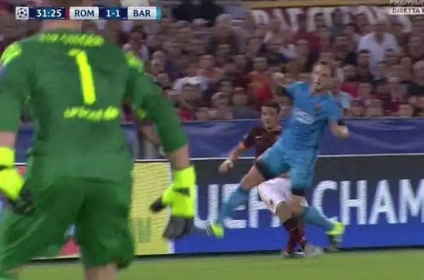 Pazzesco gol di Alessandro Florenzi contro il Barcellona.