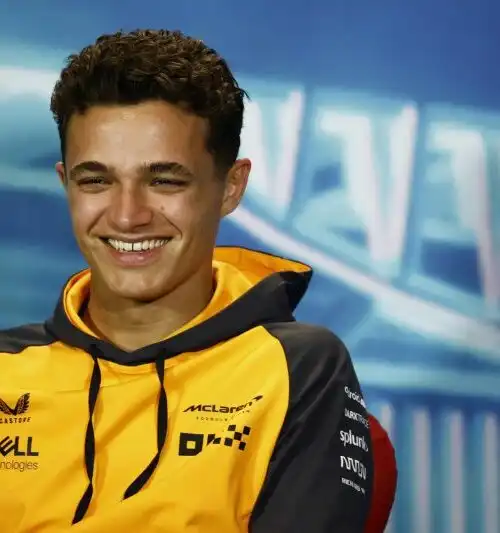 Formula 1: Lando Norris, ma cosa ti sei messo in testa? Le foto