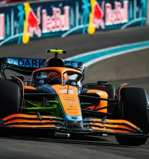 Lando Norris fissa una scadenza per la McLaren