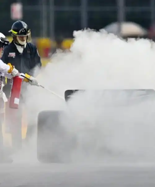 Formula 1: principio di incendio per la Haas. Foto