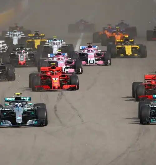 Coronavirus, la F1 medita il trasloco a Silverstone