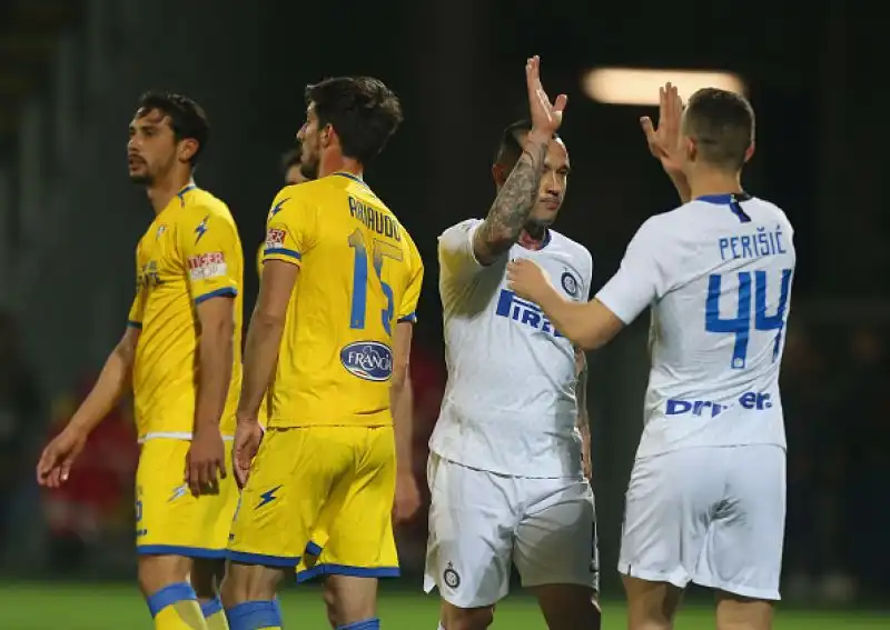 I gol di Nainggolan, Perisic e Vecino valgono i tre punti per i neroazzurri, di Cassata il gol dei padroni di casa.