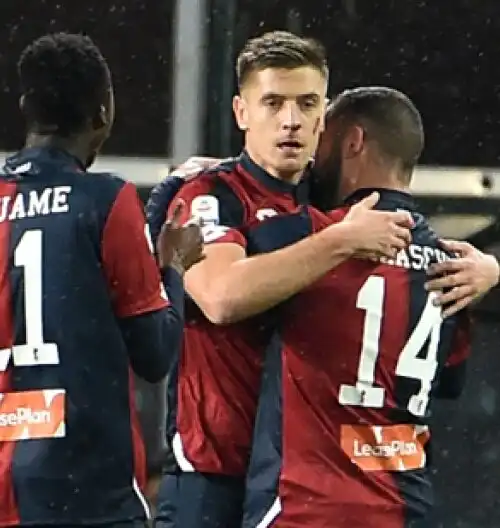 Derby di Genova, ride solo Piatek