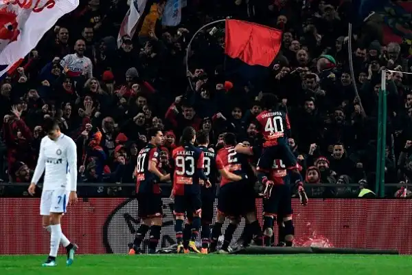 L’Inter cade dopo sei risultati utili, vanificando gli effetti del sofferto successo sul Bologna, che aveva interrotto il digiuno di successi che durava da 9 partite.