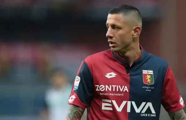 Il Genoa conquista tre punti pesanti grazie ad un gol di testa di Galabinov nei minuti finali.