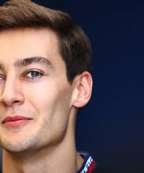 F1, George Russell avverte la Ferrari