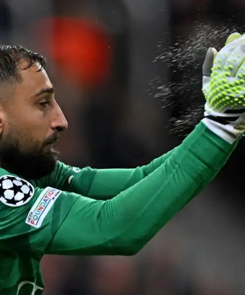 Gianluigi Donnarumma tra critiche e applausi: le immagini