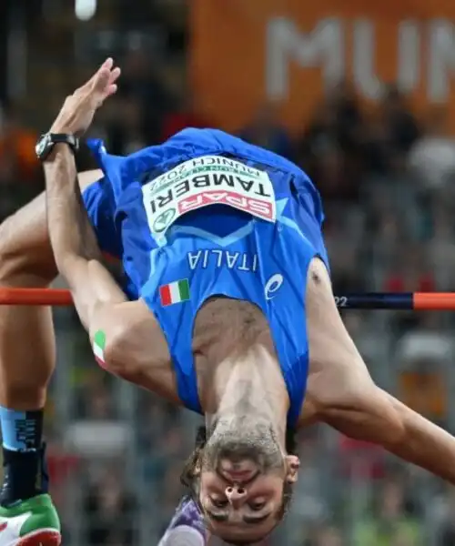 Gianmarco Tamberi, un altro salto d’oro: le foto