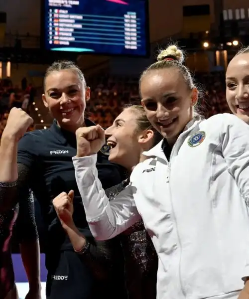 Le Fate incantano e dominano: le foto dello storico trionfo delle Azzurre