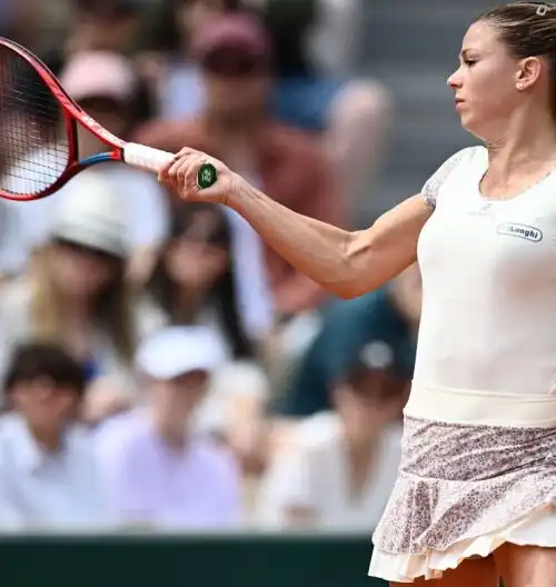 Camila Giorgi: la sua tenuta da gioco al Roland Garros crea un caso