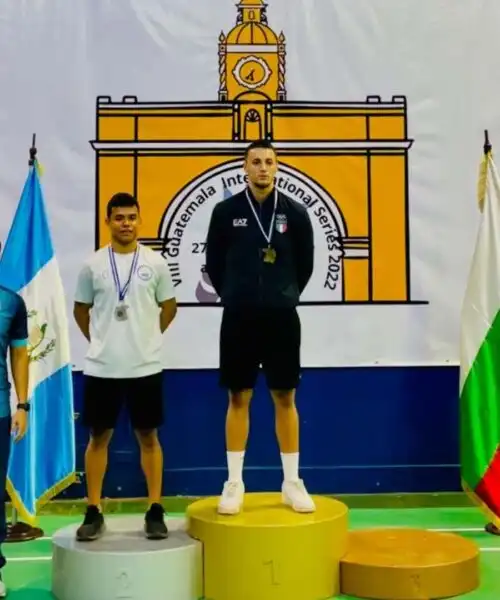 Giovanni Toti da medaglia d’oro in Guatemala