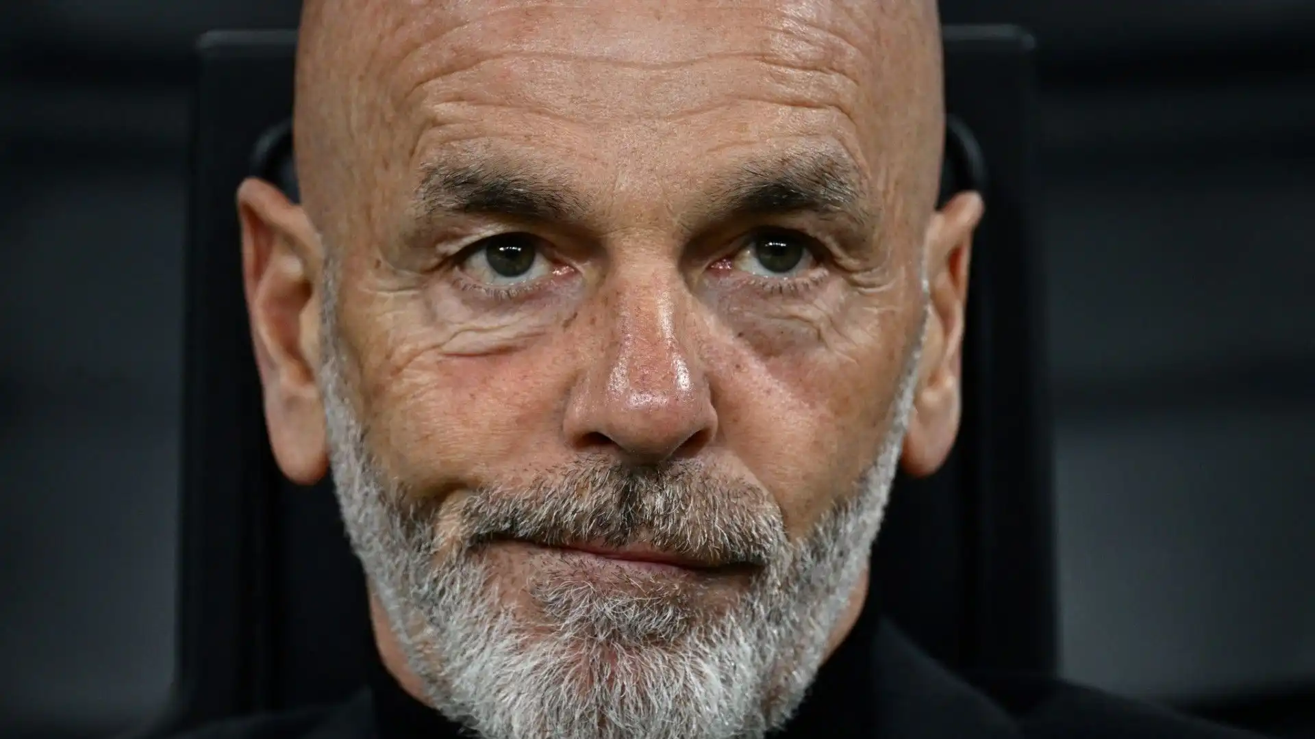 Guaio per il Milan: rischia la beffa di mercato. Foto
