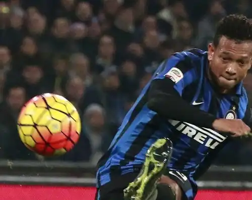 Guarin si libera e punta l’Italia