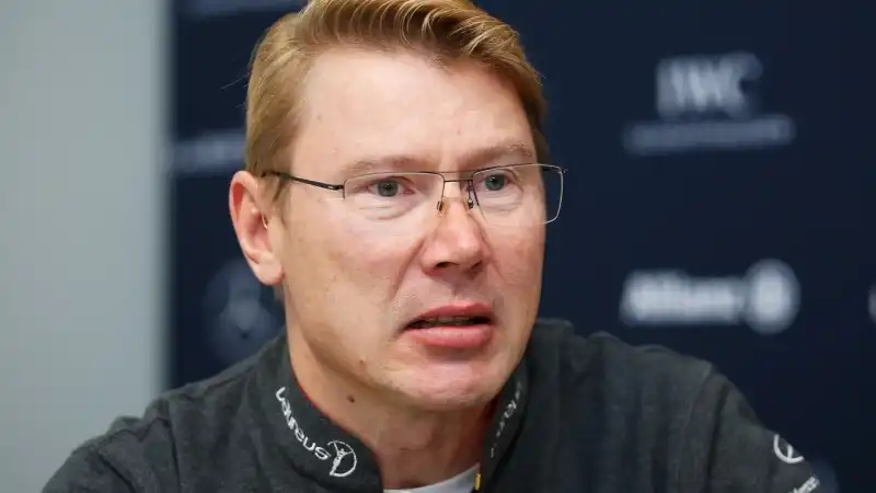 F1, Mika Hakkinen suona l’allarme in casa Ferrari