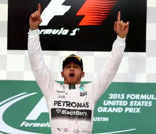 Hamilton: poker e addio?