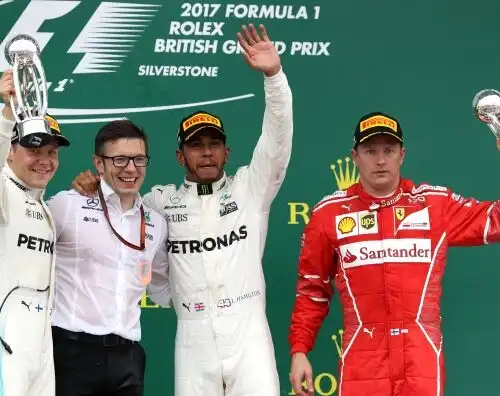 F1, a Silverstone doppietta Mercedes: Ferrari a picco