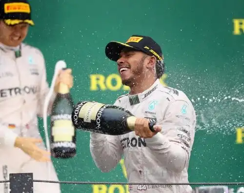 Hamilton: “Stiamo facendo la storia”