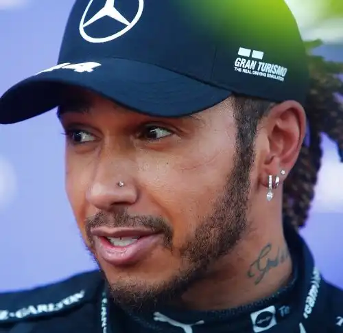 Rinnovo Mercedes – Lewis Hamilton, spunta la clausola
