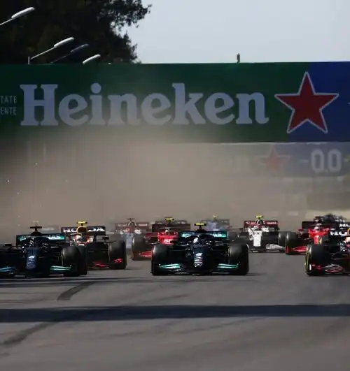 F1, Lewis Hamilton cambia idea su Valtteri Bottas