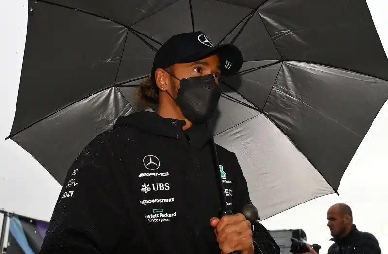 F1, Mercedes: esplode il caso Lewis Hamilton – Toto Wolff