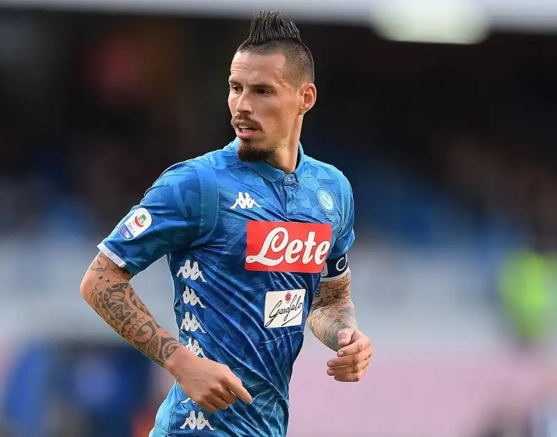 Hamsik conferma: “Via a breve”