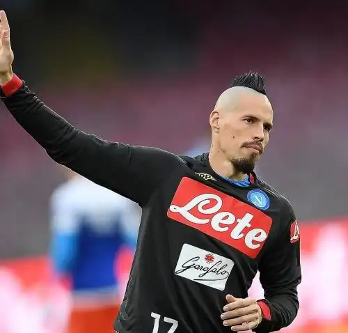 Napoli, attesa per i soldi di Hamsik