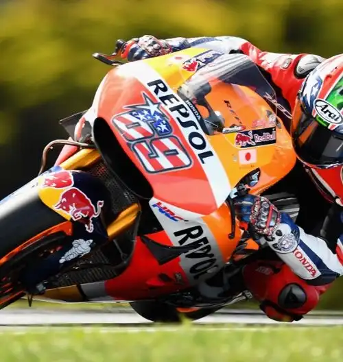 MotoGp: ritirato il 69 di Nicky Hayden