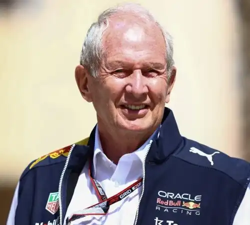 Red Bull, Helmut Marko snobba la Ferrari ma sorprende su Lewis Hamilton